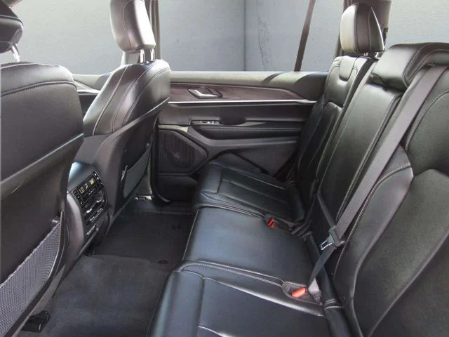 Used 2025 Bright White Clearcoat Jeep Limited image 15