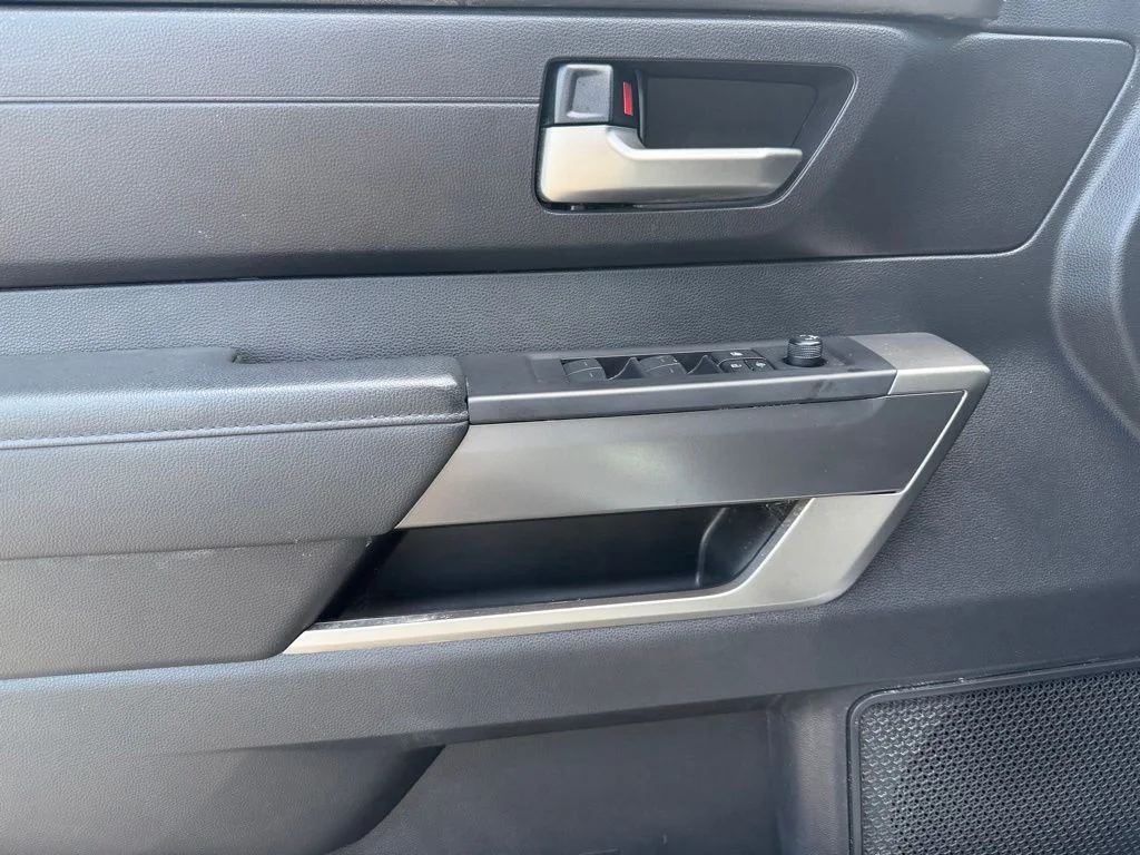 2024 Toyota Tundra SR5 - Photo 14
