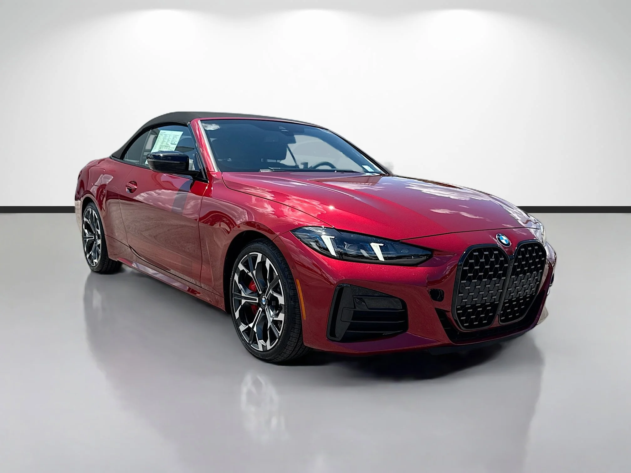 2027 BMW 4 Series 430i Convertible's photo
