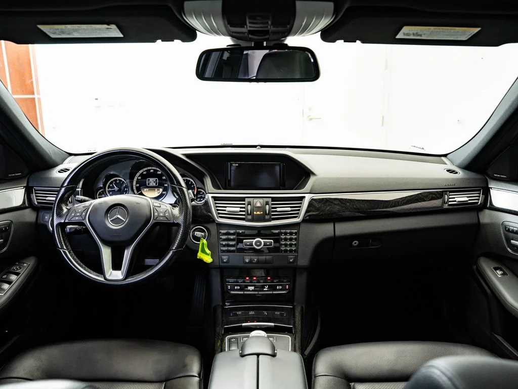 Used 2012 White Mercedes-Benz E 350 Luxury image 35
