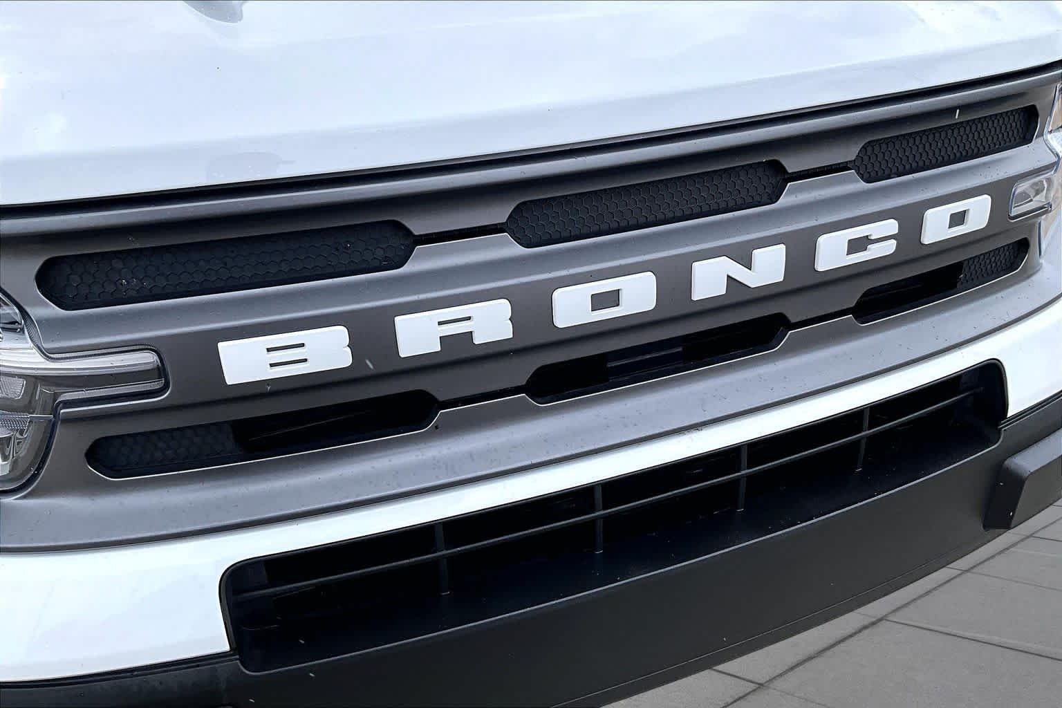 Used 2022 Oxford White Ford Big Bend image 30