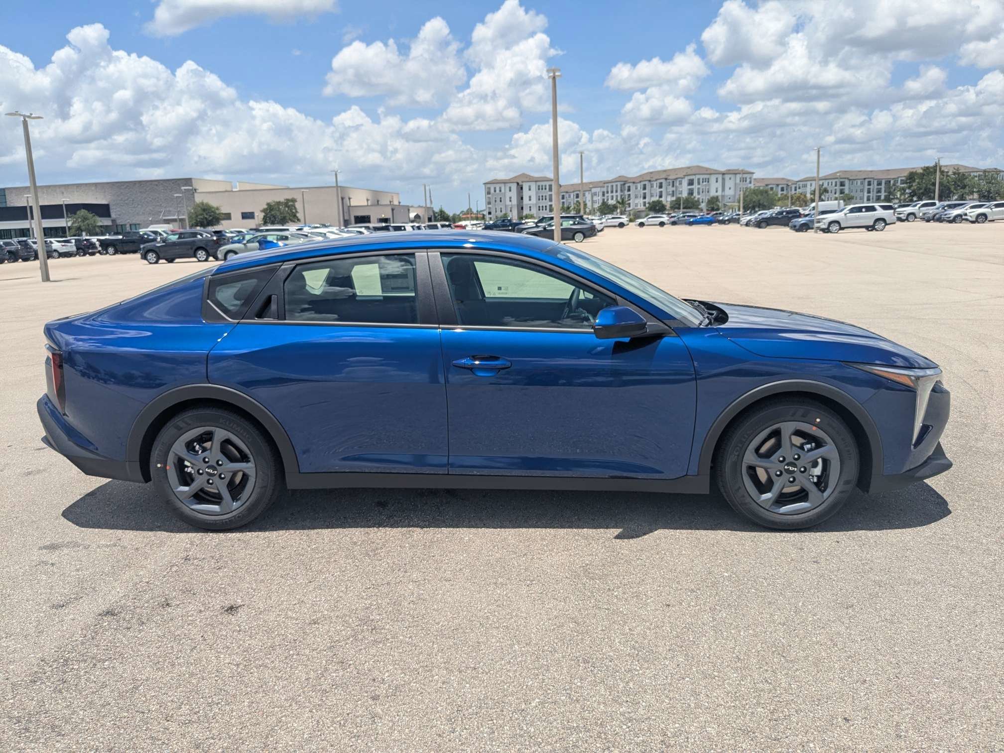 New 2026 Deep Sea Blue Kia LXS image 4