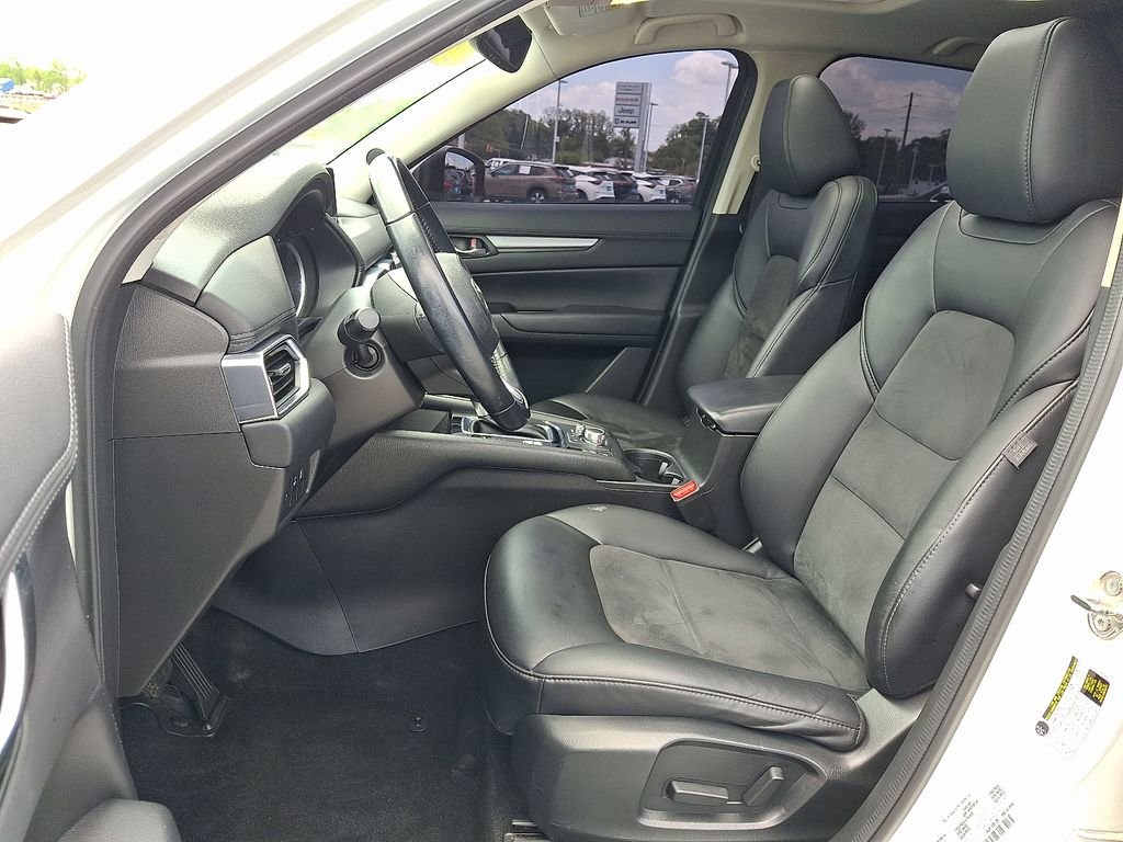 Used 2018 White Mazda Touring image 14