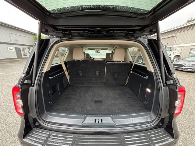Used 2024 Black Metallic Ford Limited image 19