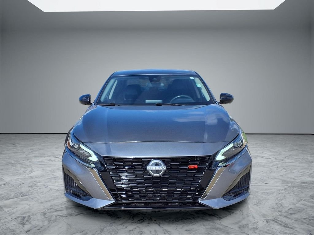 Used 2023 Gray Nissan 2.5 SR image 2