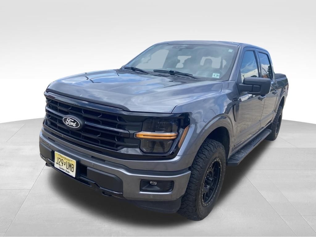 Used 2024 Gray Ford XLT image 2