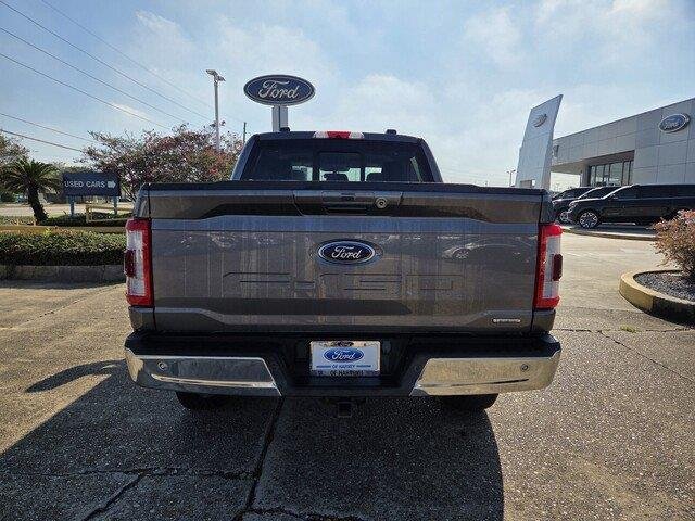 Used 2022 Carbonized Gray Metallic Ford LARIAT image 4