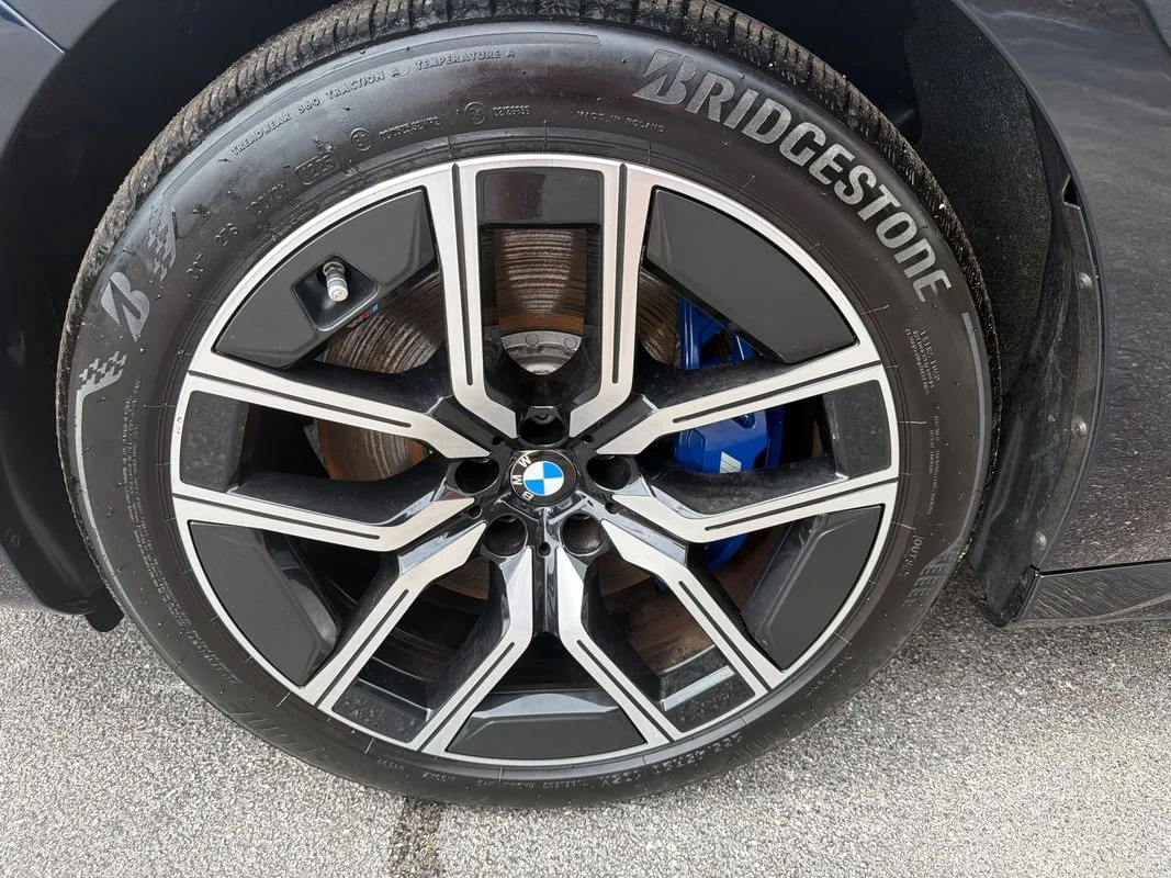 2026 BMW 7 Series 740i - Photo 25