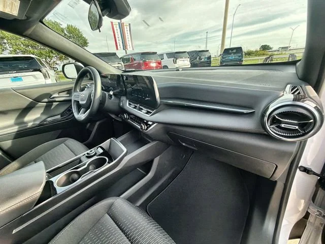 2026 Chevrolet Equinox LT - Photo 28