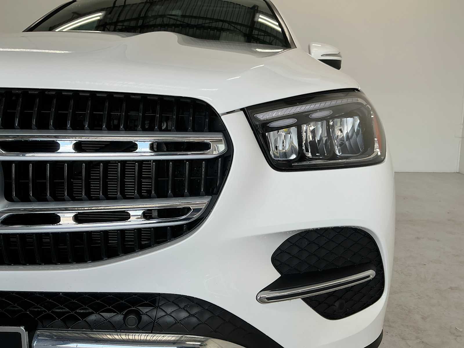 Certified Used 2026 Polar White Mercedes-Benz GLE 350 image 7