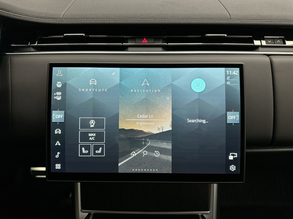 New 2027 Santorini Black Land Rover SE image 13