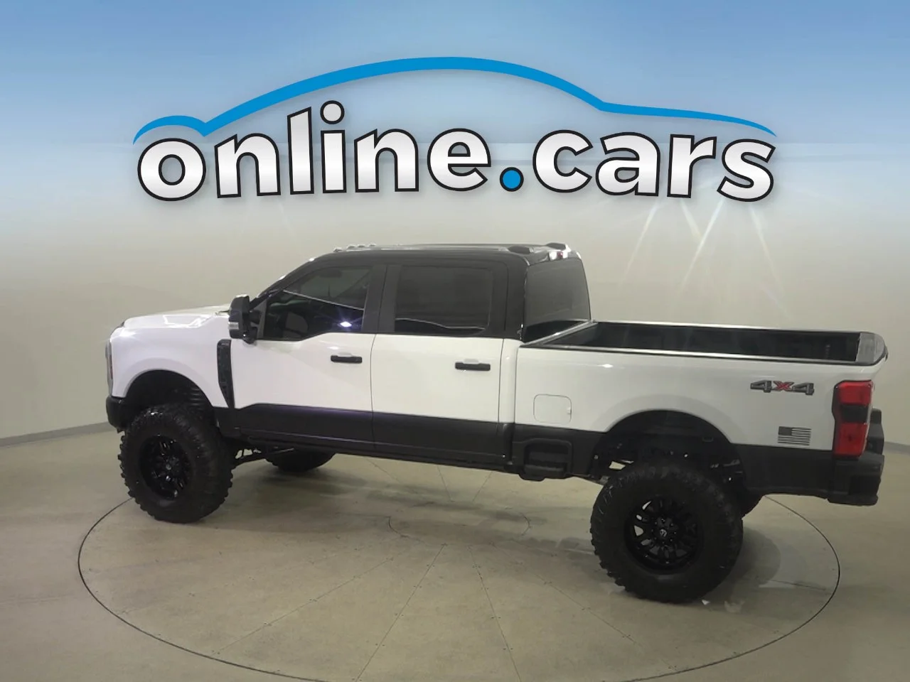 Used 2024 White Ford XL image 27