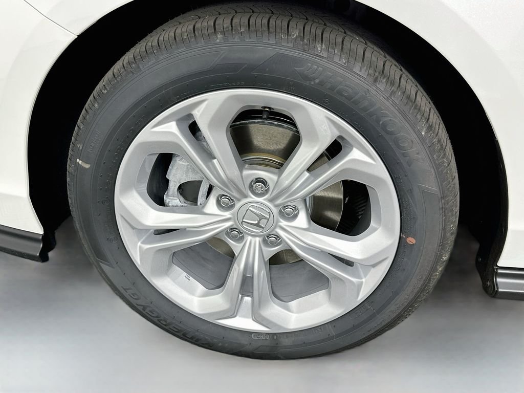 New 2026 Platinum White Pearl Honda LX image 28