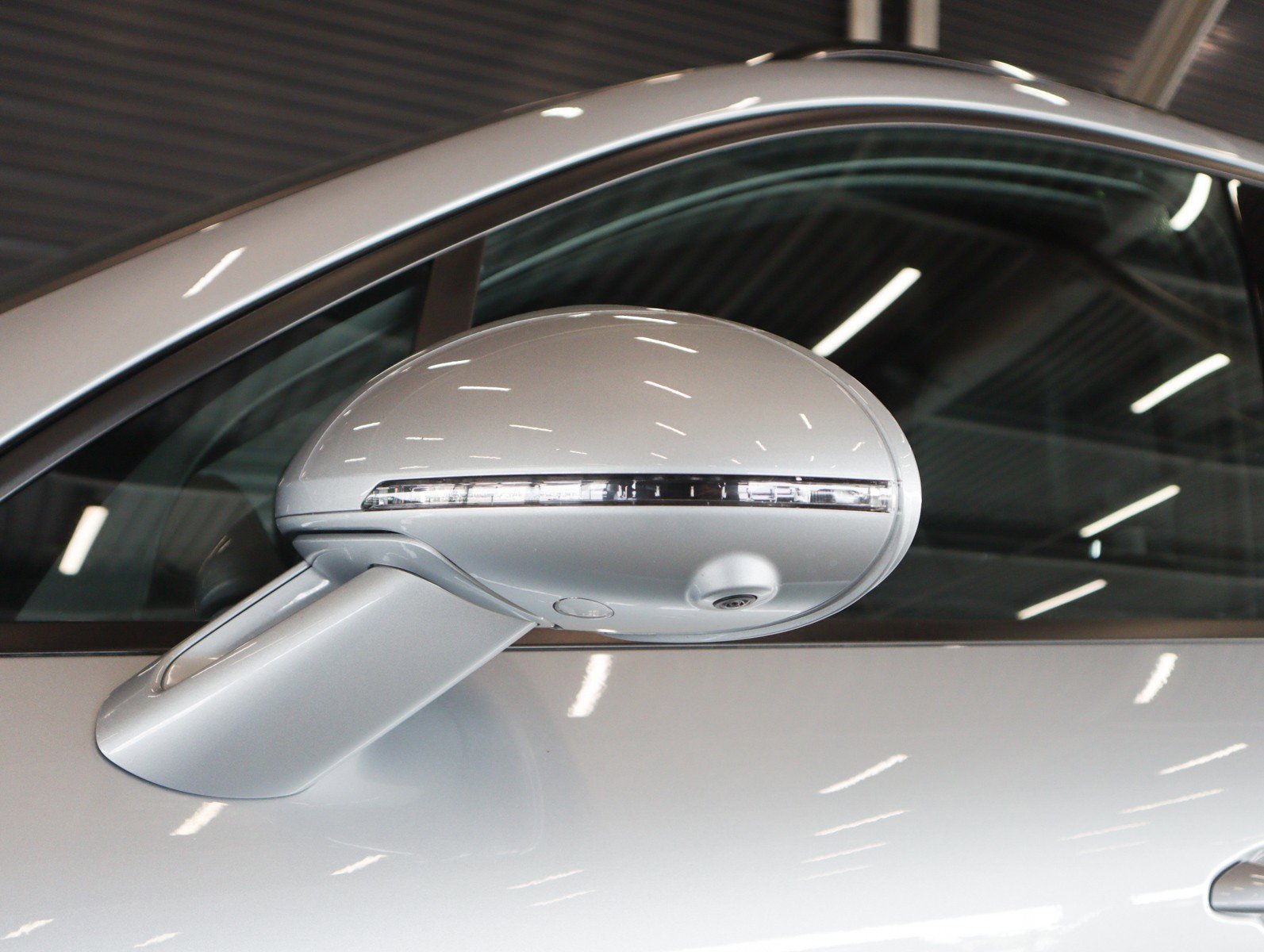 Certified Used 2026 Dolomite Silver Metallic Porsche  image 27
