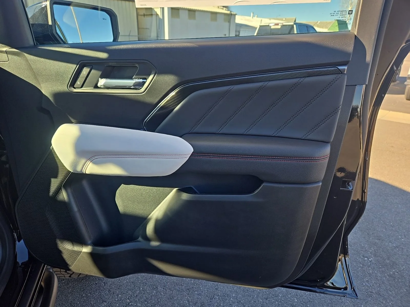 2026 GMC Canyon AT4X - Photo 47