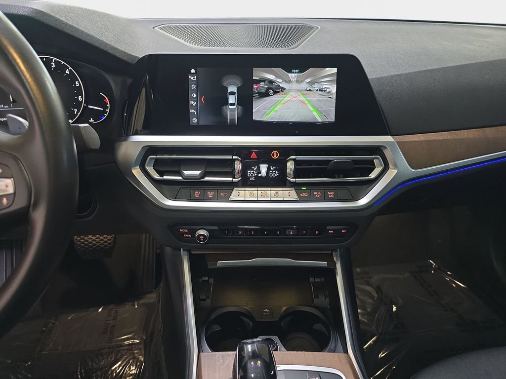Used 2020 Jet Black BMW 330i image 23