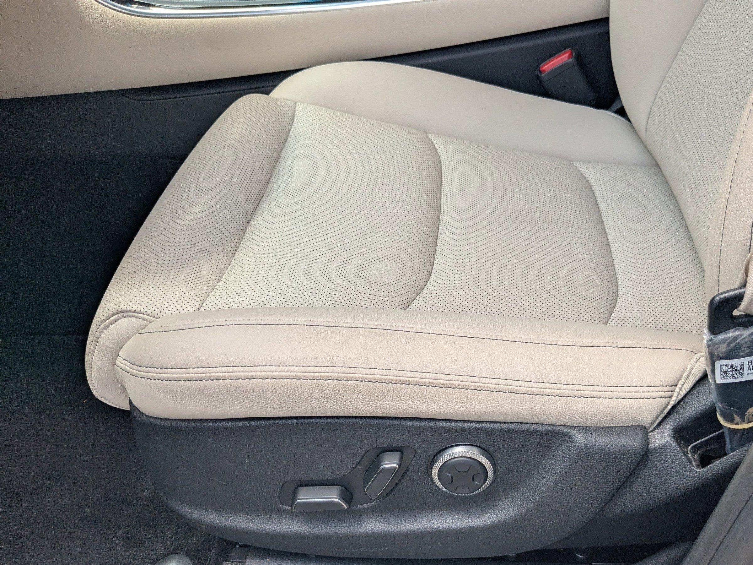 2026 GENESIS GV70 Standard - Photo 22