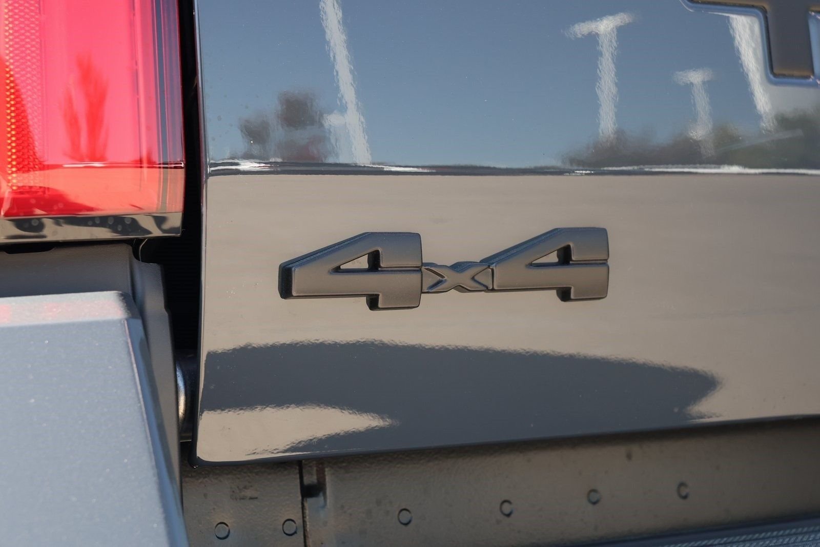 2025 Toyota Tacoma SR5 - Photo 11