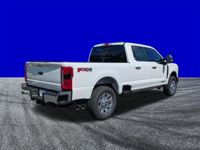 New 2026 Star White Metallic Tri-Coat Ford F-250® Lariat® image 4