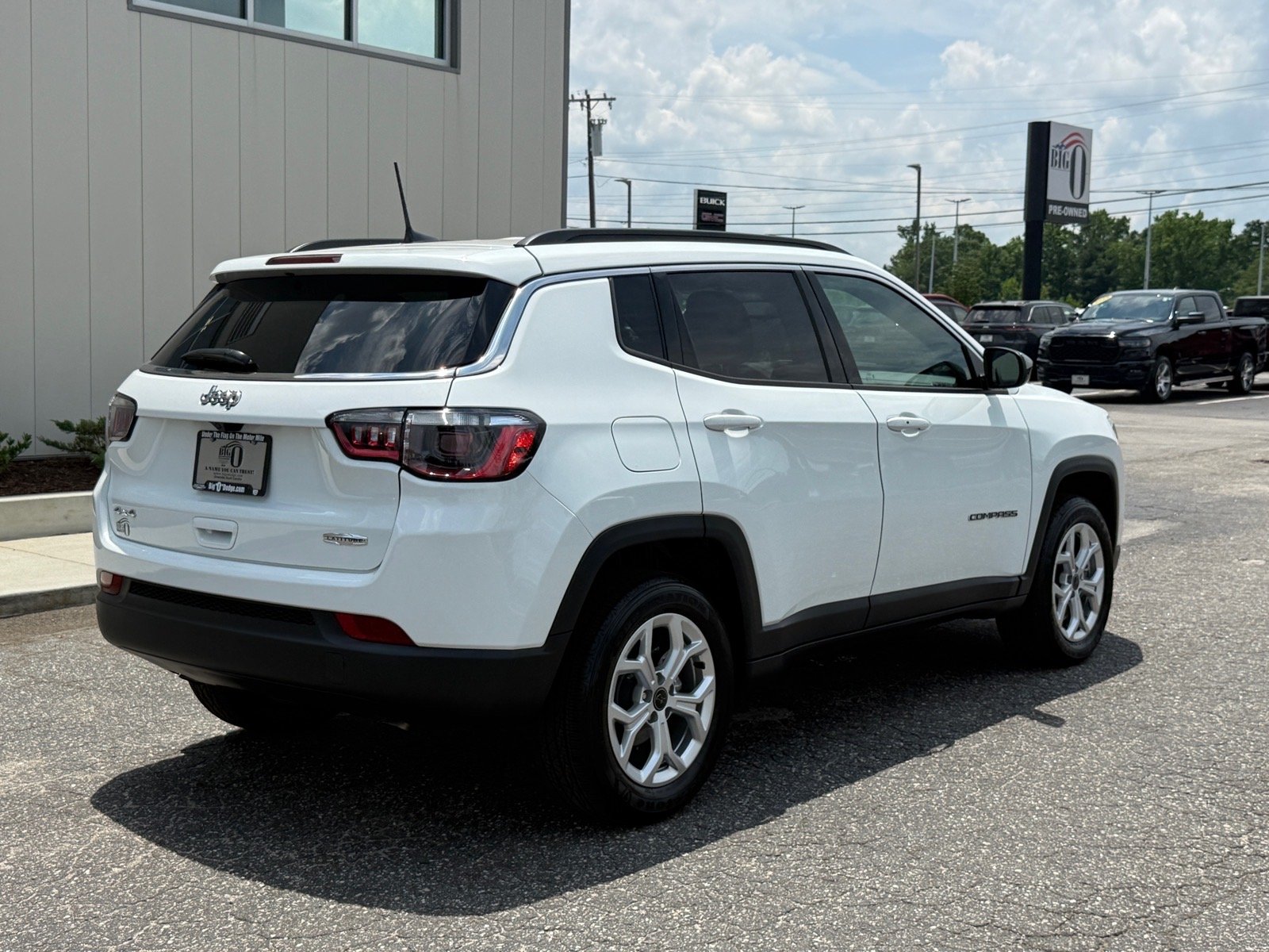 Certified Used 2026 Bright White Clear Coat Jeep Latitude image 3