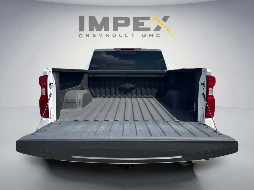 Used 2024 Summit White Chevrolet LT image 73