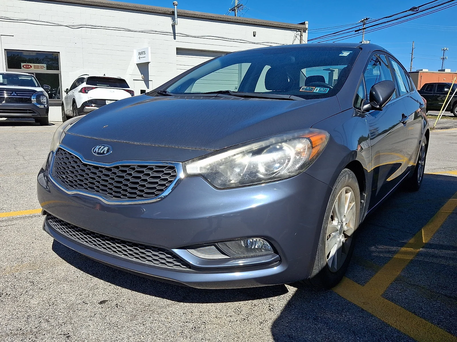 Used 2015 Blue Kia EX image 3