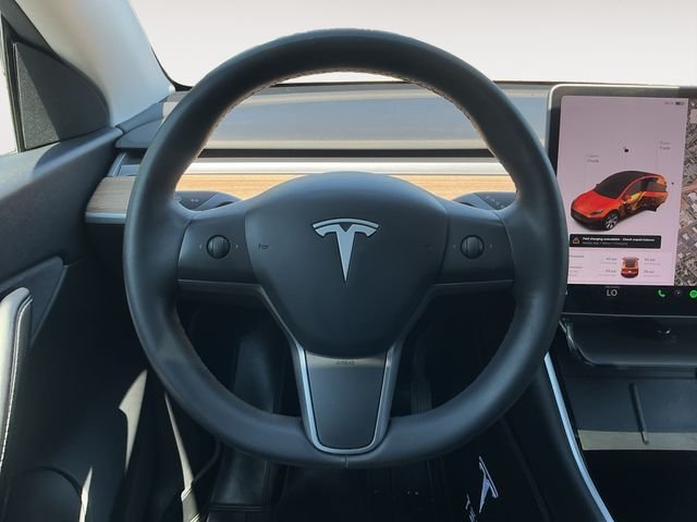 Used 2020 Blue Tesla Long Range image 13