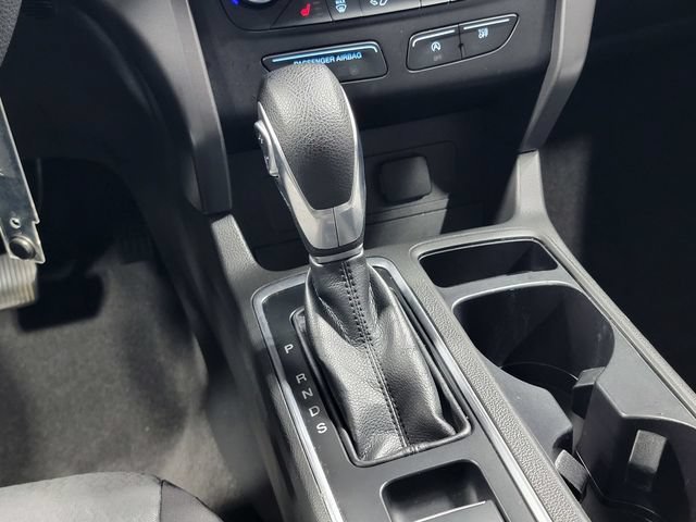 Used 2018 Red Ford SE image 21