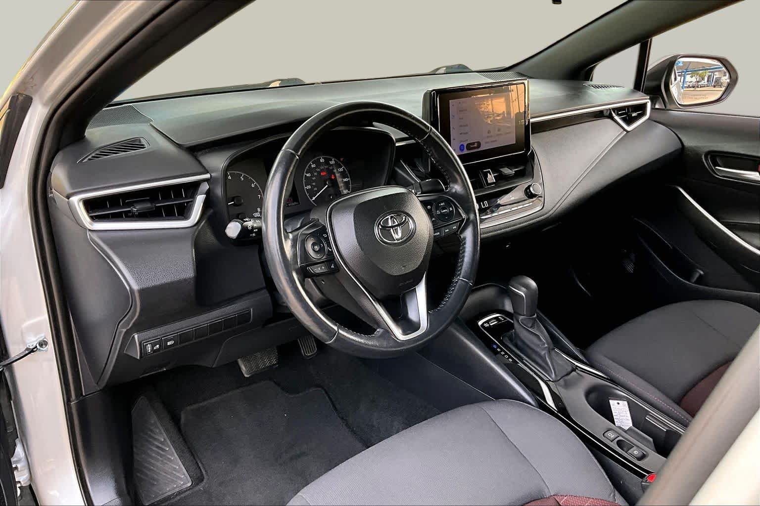 Used 2023 Classic Silver Metallic Toyota SE image 18