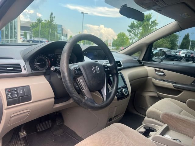 Used 2014 White Diamond Pearl Honda EX image 12