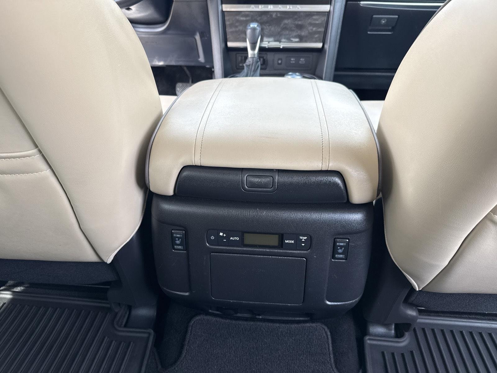 Used 2022 Aspen White TriCoat Pearl Nissan Platinum image 25