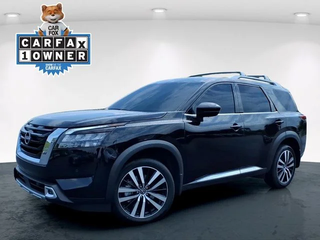 Used 2025 Black Nissan Platinum image 1