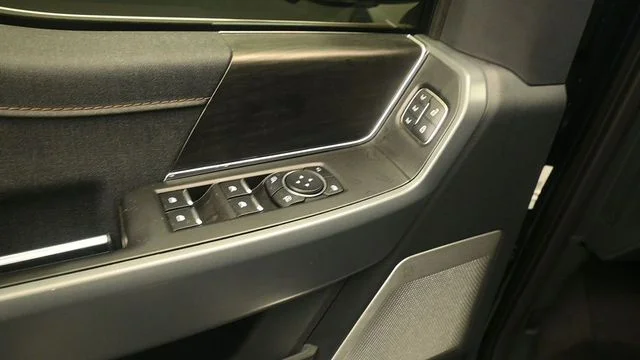 Used 2024 Blue Metallic Ford Lariat image 13
