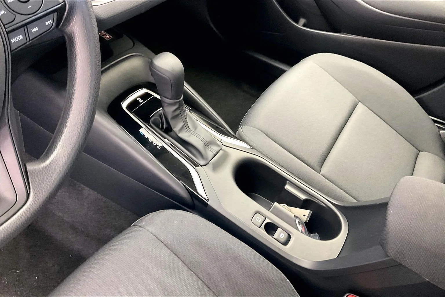 New 2027 Ice Cap Toyota LE image 8