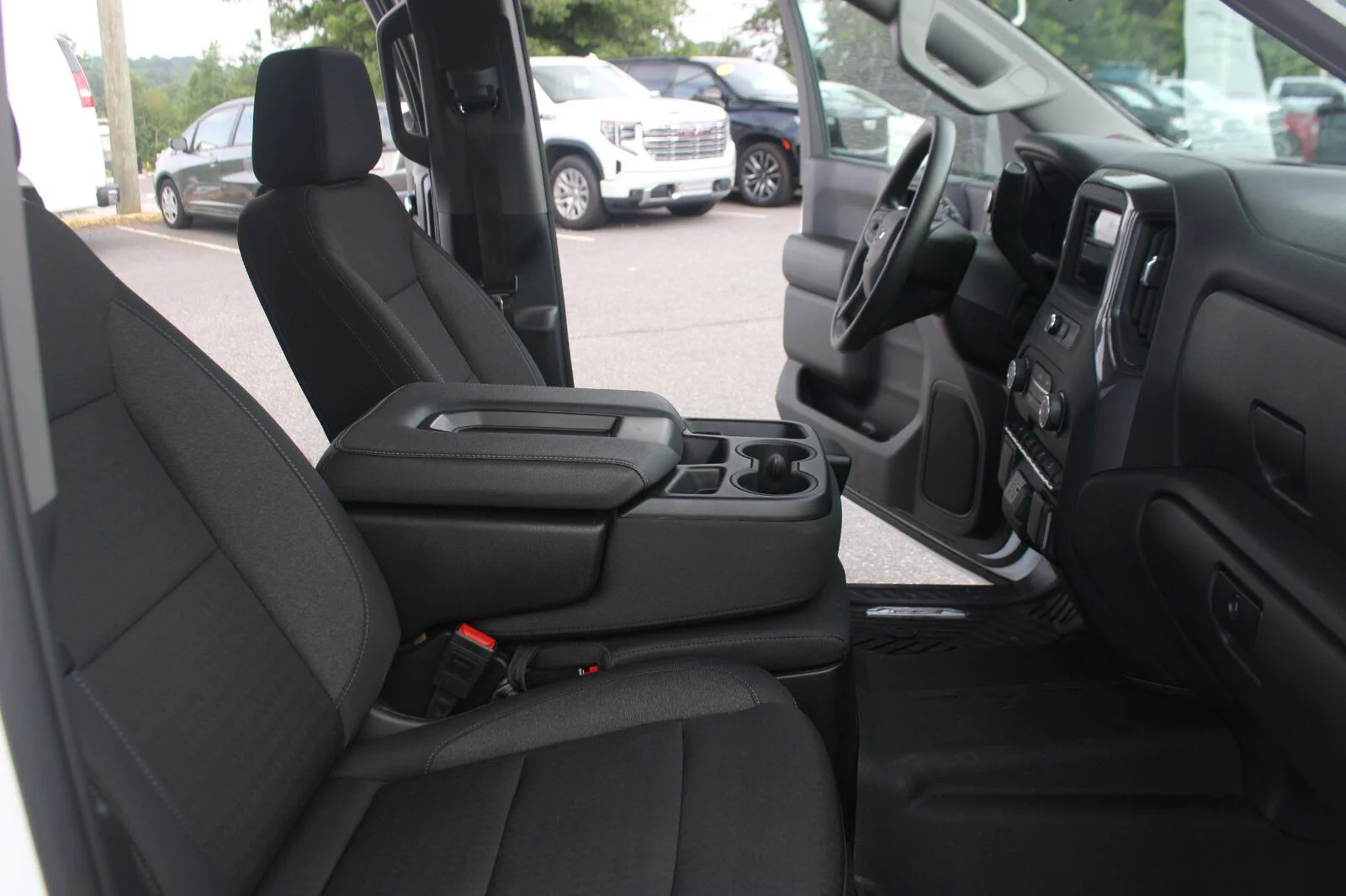 Used 2024 Summit White Chevrolet Custom Trail Boss image 34