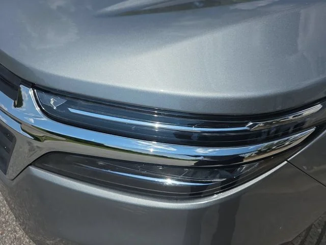 Used 2024 Gray Chevrolet LT image 31