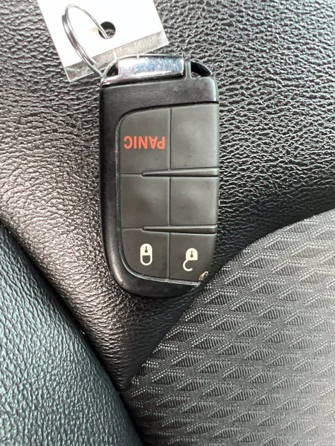 Used 2024 Black Jeep Latitude image 32