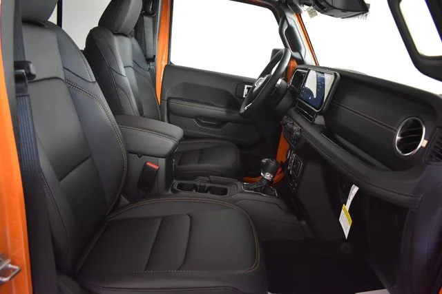 New 2026 Joose Exterior Paint Jeep Sahara image 16
