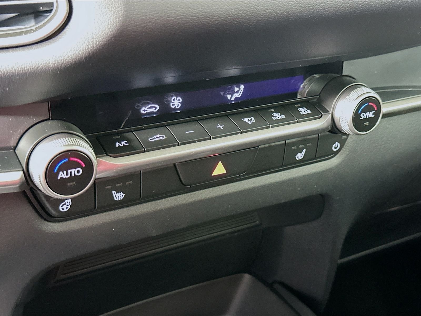 2026 Mazda CX-30 Premium - Photo 16