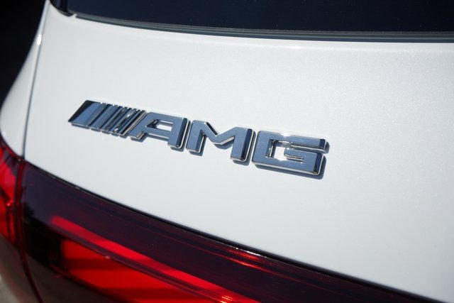 New 2026 MANUFAKTUR Moonlight White Metallic Mercedes-Benz AMG® GLE 63 S 4MATIC+ SUV image 14