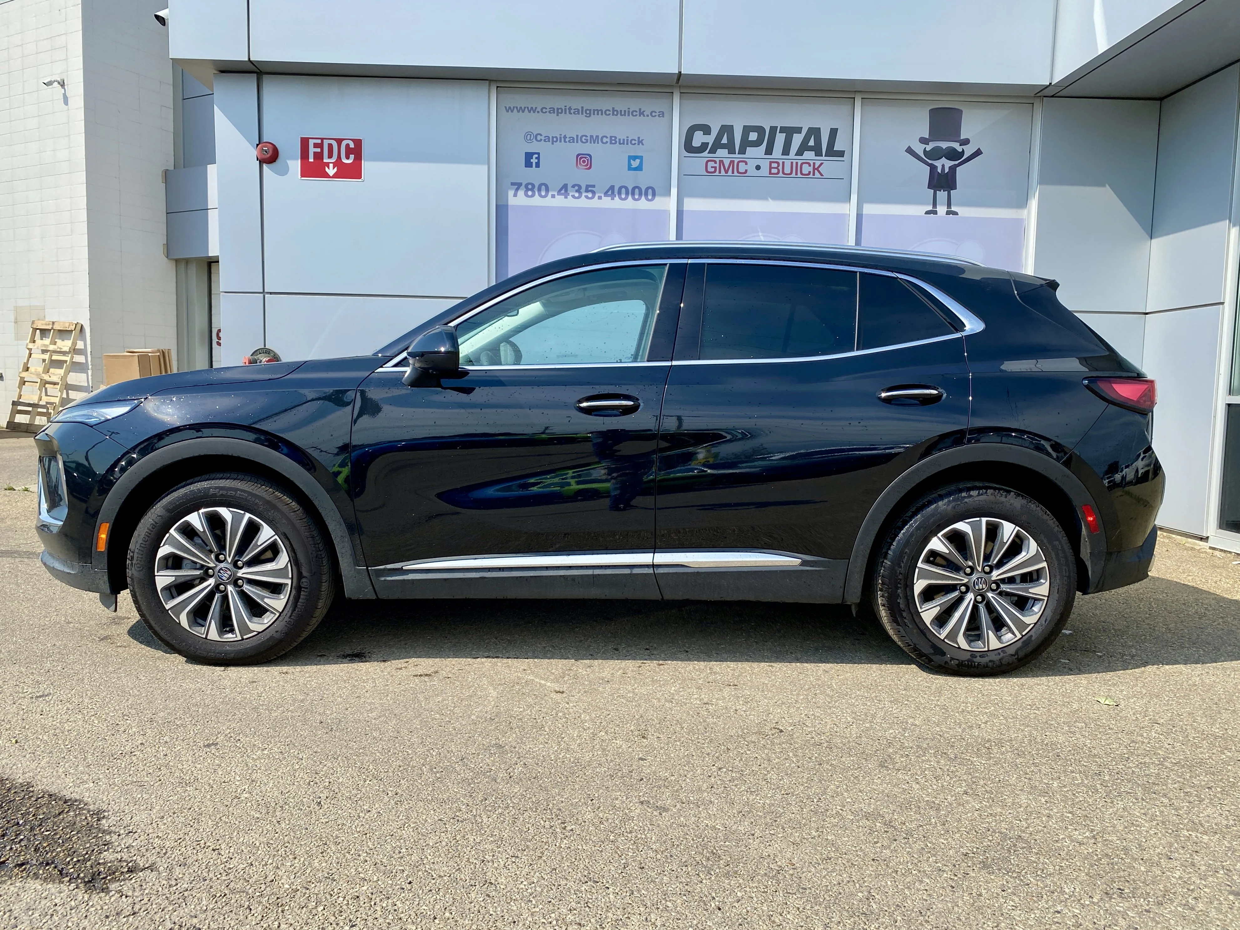 New 2026 EBONY TWILIGHT METALLIC Buick Preferred image 3