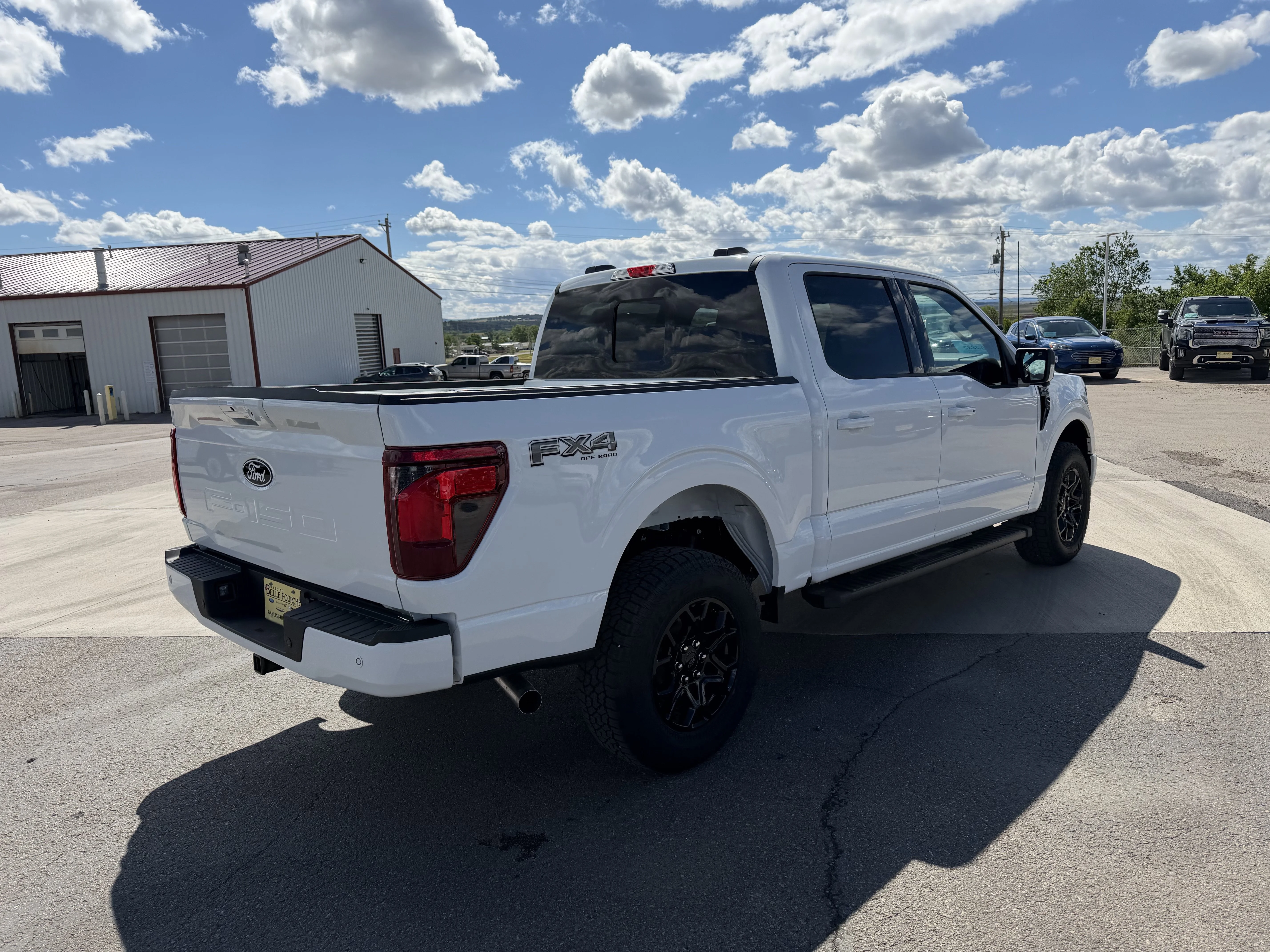 New 2026 Oxford White Ford XLT image 5