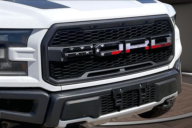 Used 2018 White Ford Raptor image 27