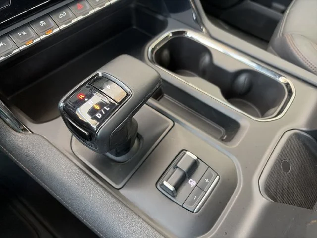 Used 2023 Silver GMC AT4 image 21