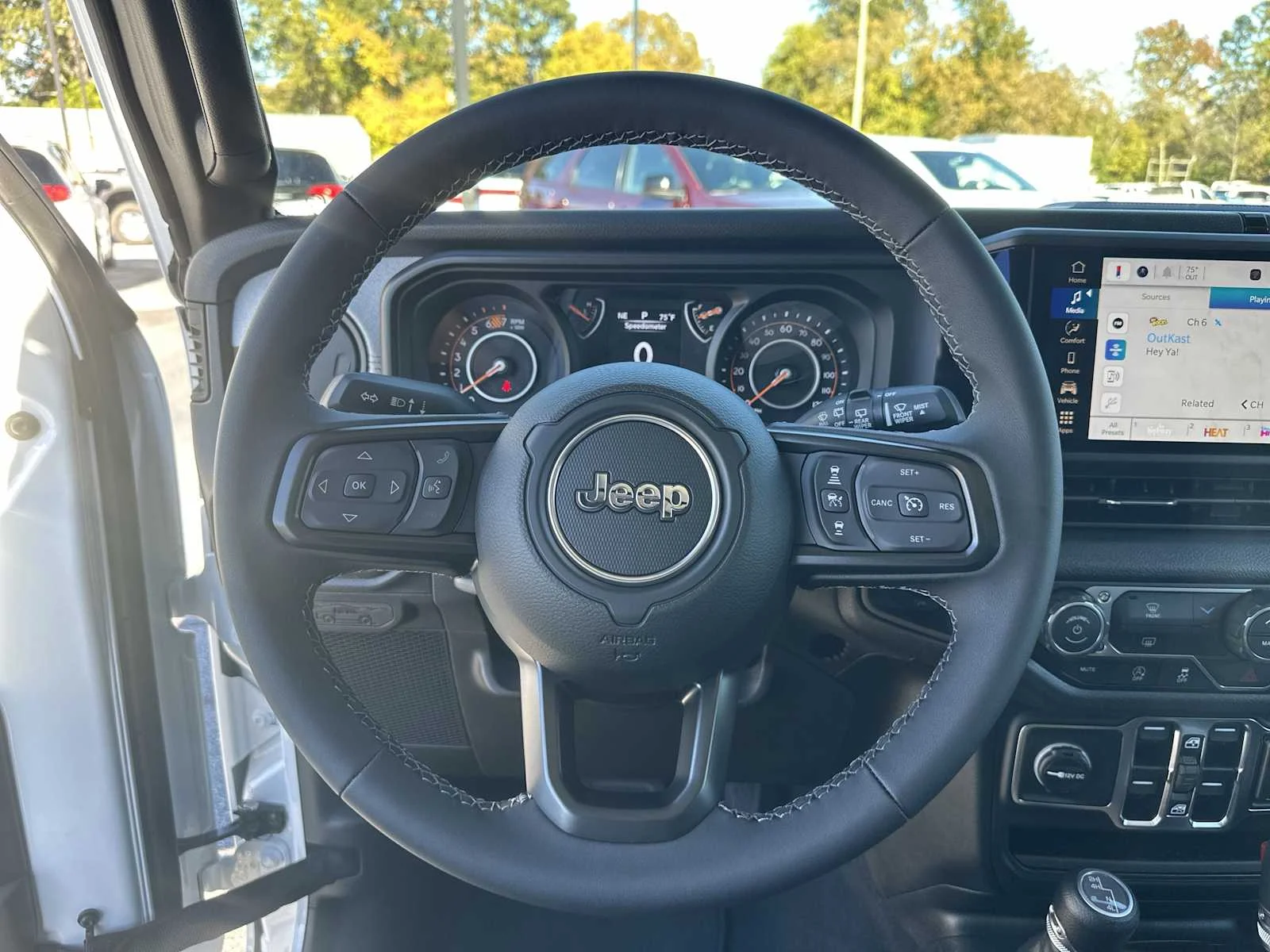 New 2026 Bright White Clear-Coat Exterior Paint Jeep Sport S image 29