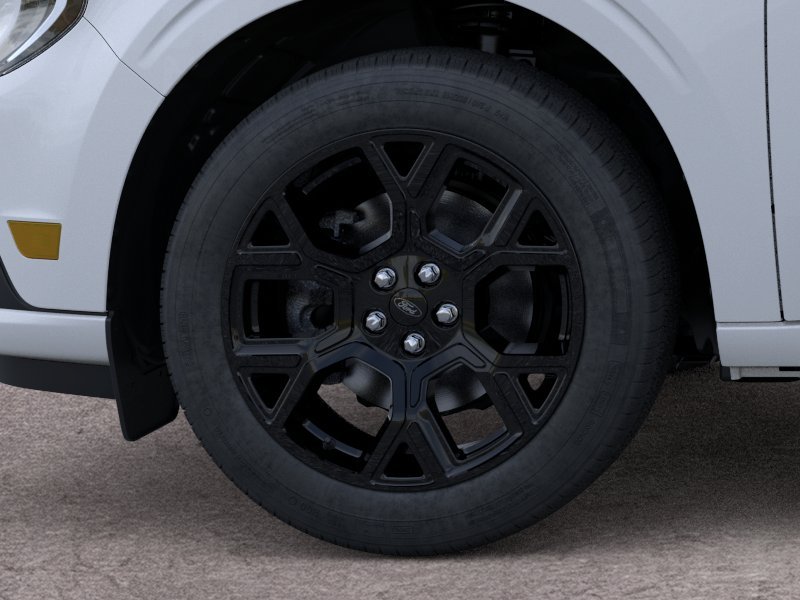 New 2026 Space White Metallic Ford Lobo™ image 20