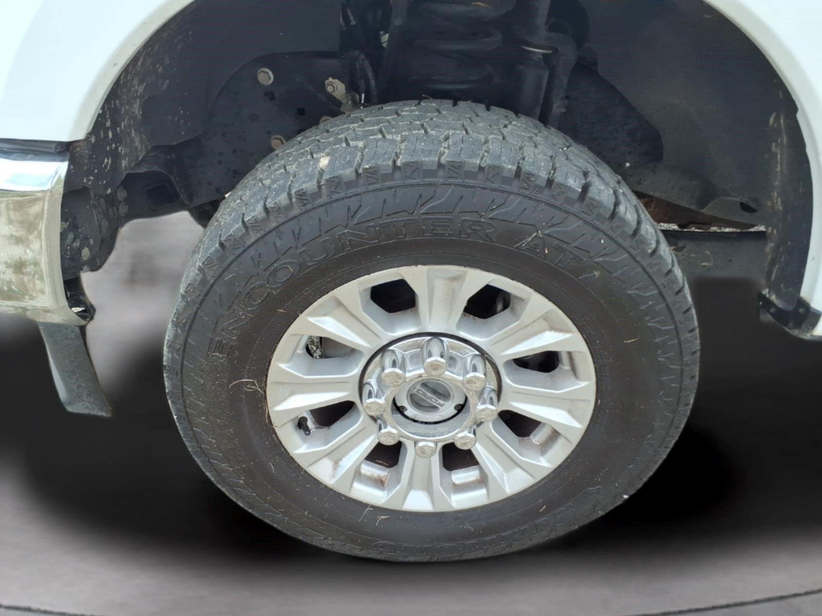 Used 2021 Oxford White Ford XLT image 11