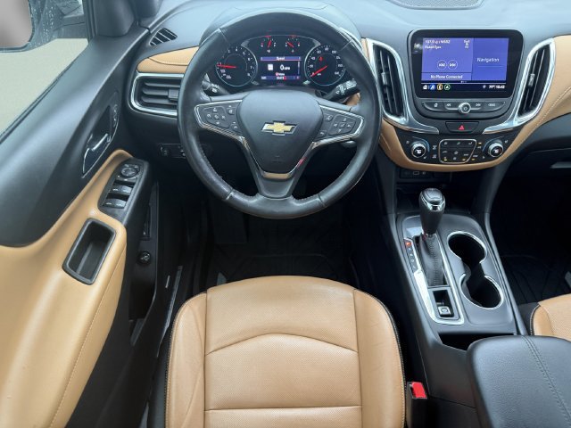 Used 2021 IRIDESCENT PEARL TRICOAT Chevrolet Premier image 15