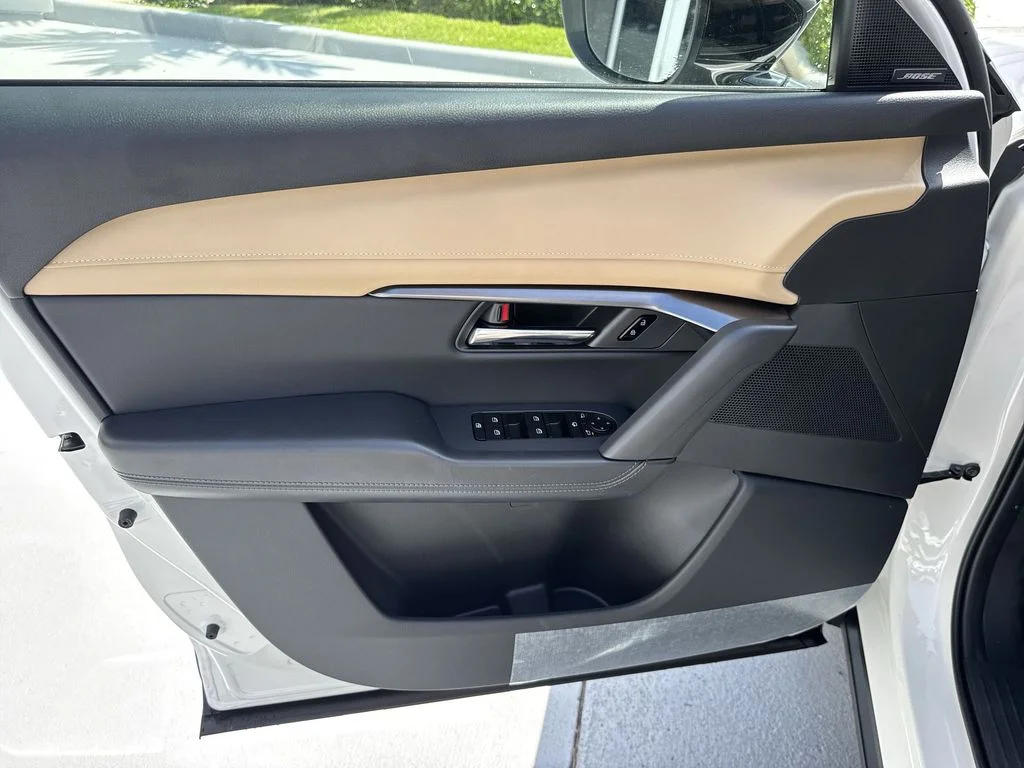 New 2026 White Metallic Mazda 2.5 S Premium AWD image 38