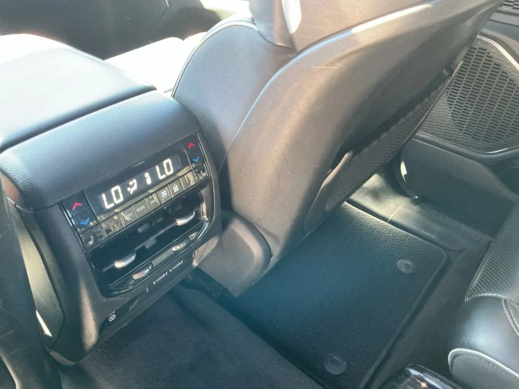 Used 2021 Gray Jeep Summit image 18